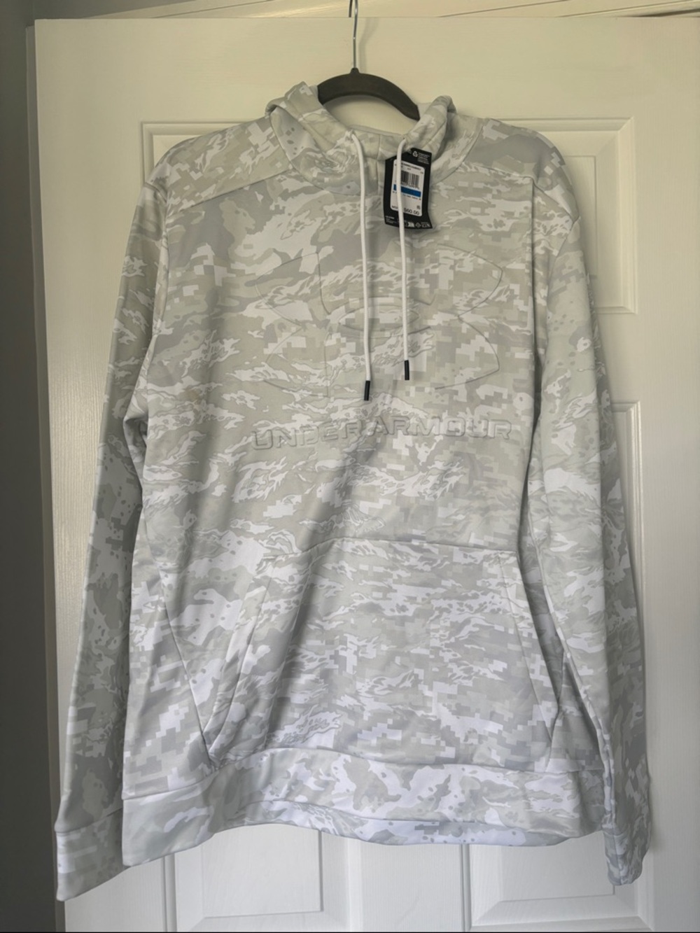 Under Armour White & Light Gray Camo Pullover Hoodie
